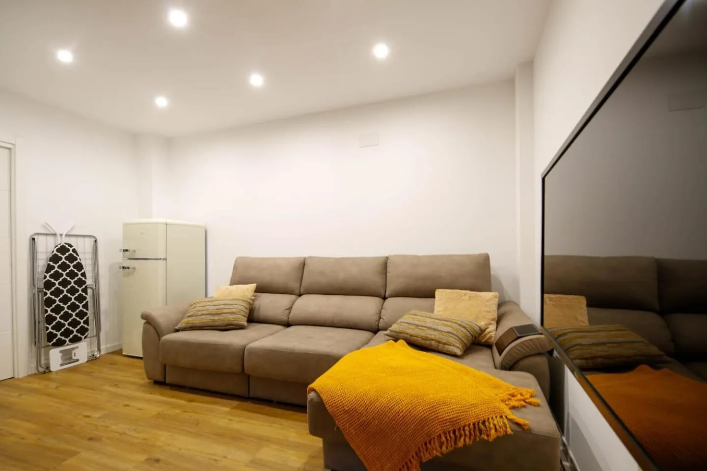 דירות Zugaztieta La Casa Del Patio